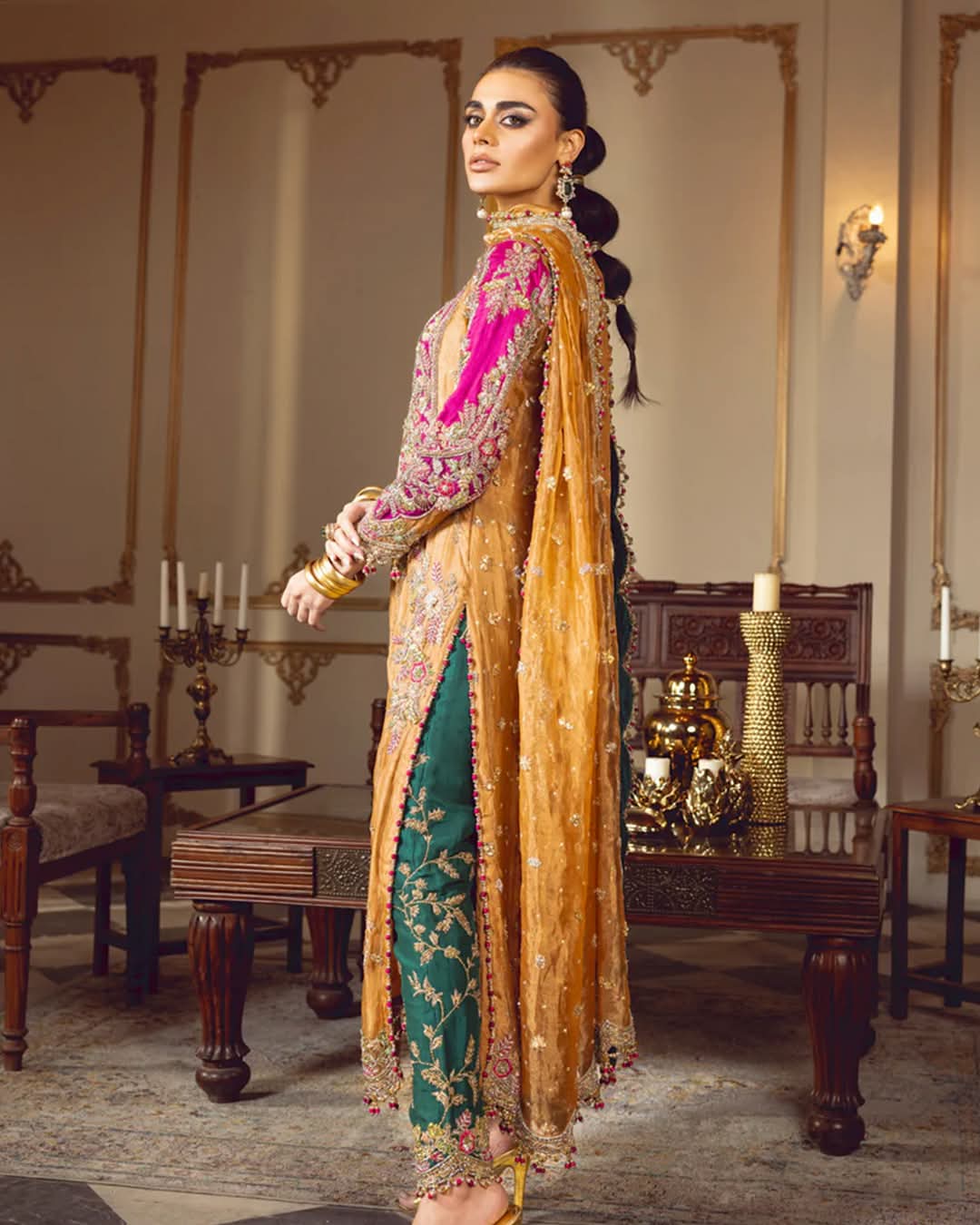 HEAVEY EMBROIDED WEDDING DRESS